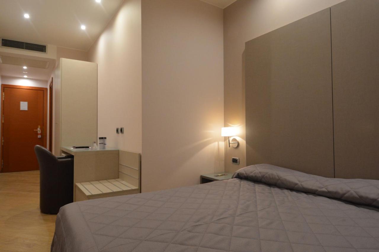 Magri'S Hotel Nápoly Kültér fotó